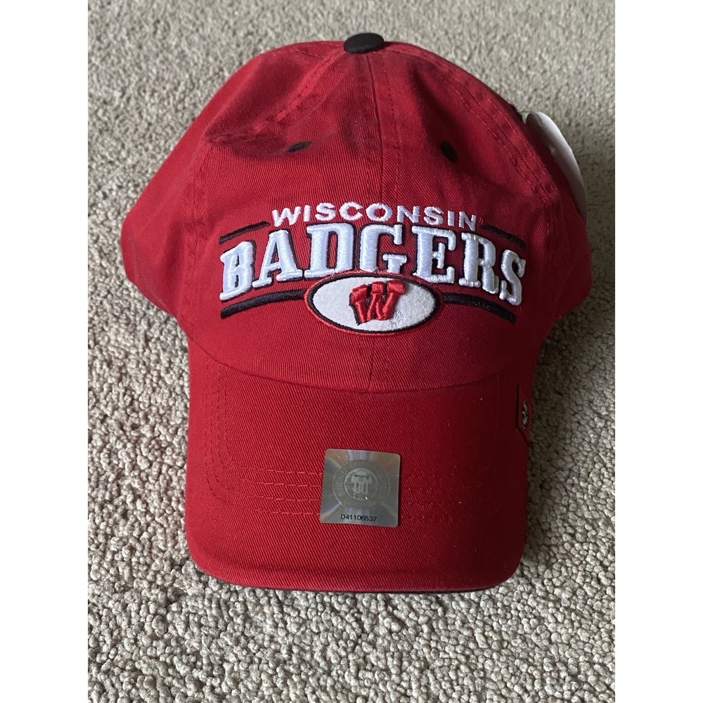 Wisconsin Badgers NCAA Top of the World Hat Snapback Cap Red Spellout